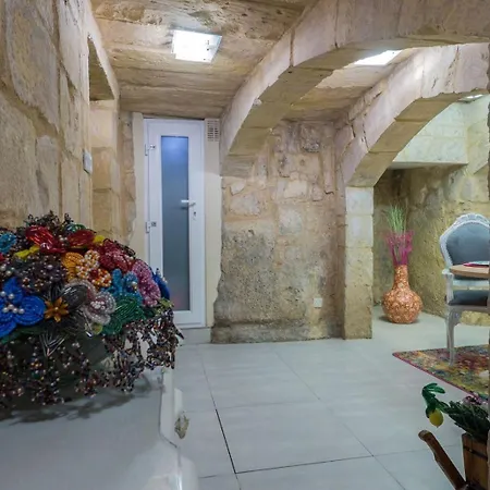 Charming 1-bed In Historic By Sf Homes * Βαλέτα