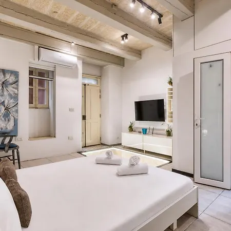 Apartamento Charming 1-bed In Historic By Sf Homes La Valeta